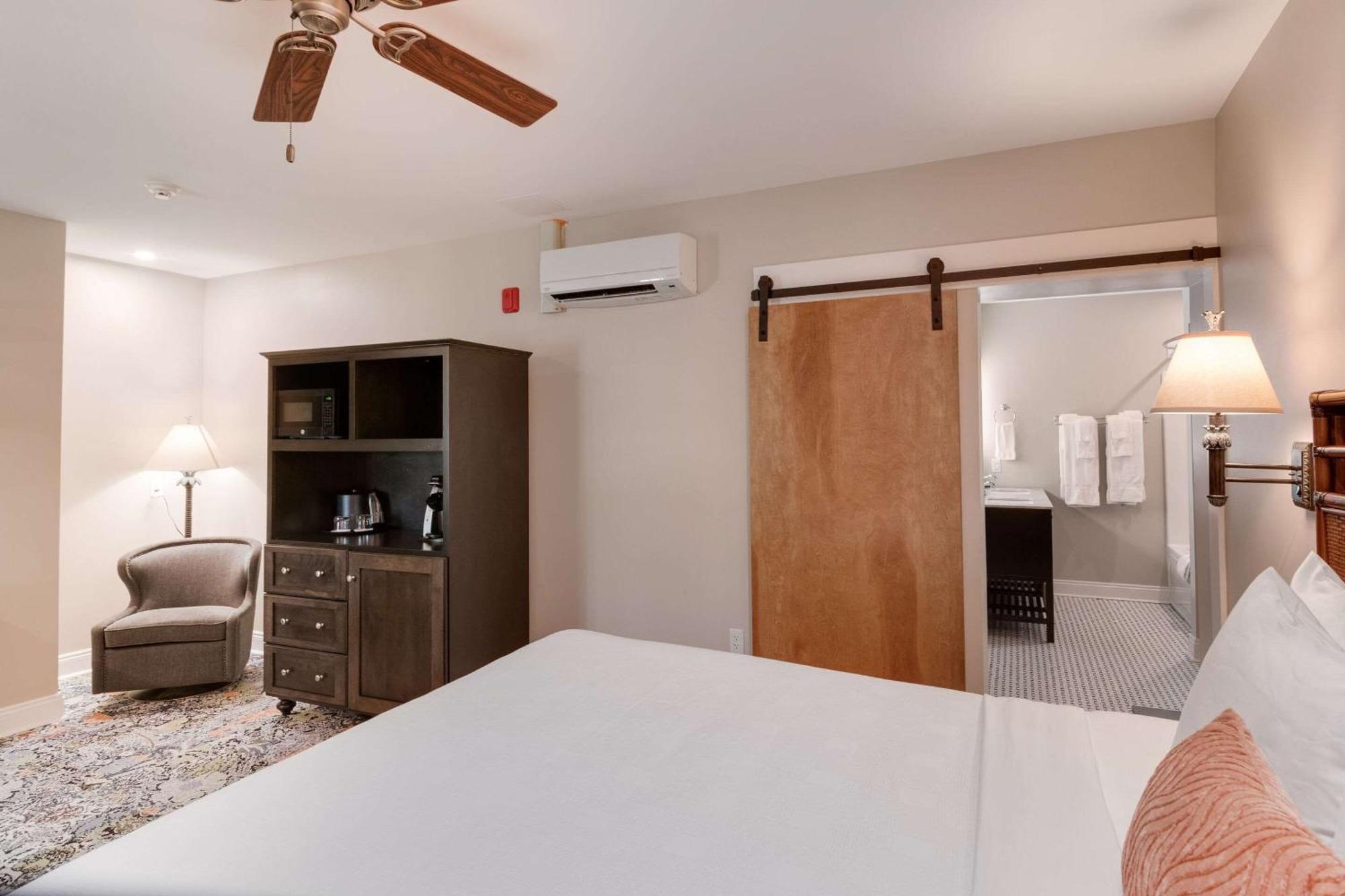 The Port Inn And Cottages, Ascend Hotel Collection Port St. Joe Exteriér fotografie