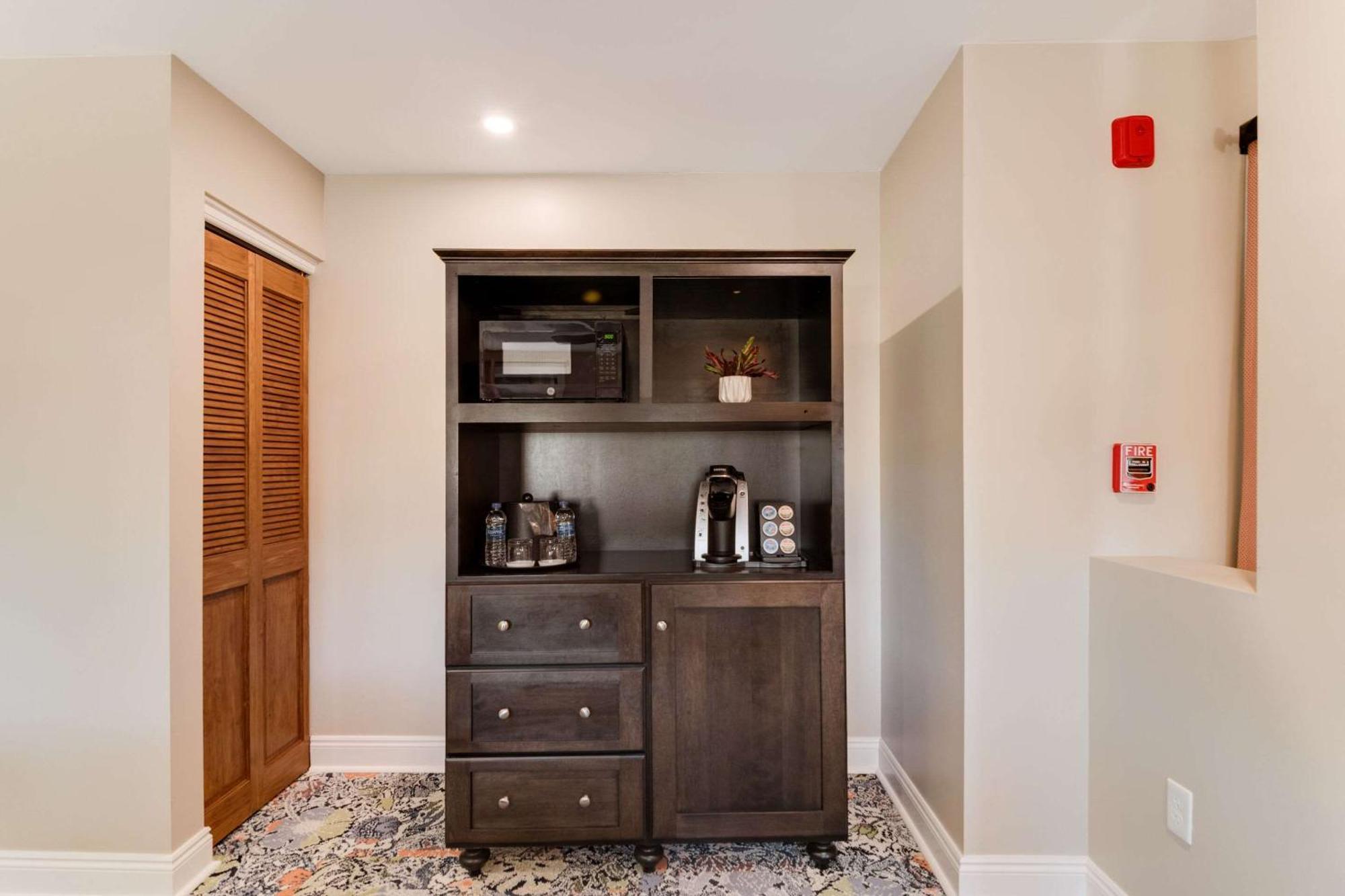 The Port Inn And Cottages, Ascend Hotel Collection Port St. Joe Exteriér fotografie