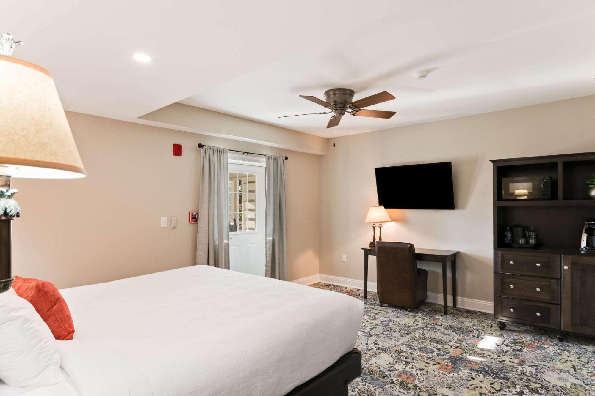 The Port Inn And Cottages, Ascend Hotel Collection Port St. Joe Exteriér fotografie